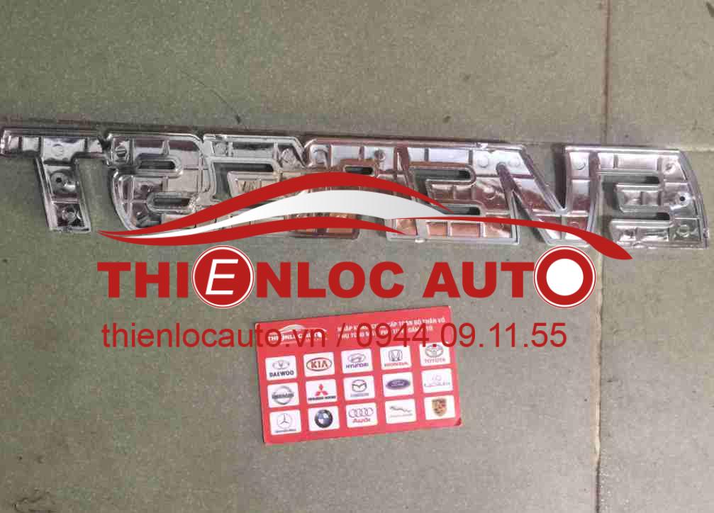 LÔ GÔ CHỮ NỔI SAU FORD EVEREST