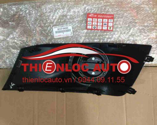 ỐP ĐÈN CẢN TRƯỚC PHẢI TOYOTA FORTUNER