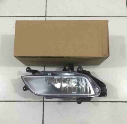 đèn gầm phải hyundai starex