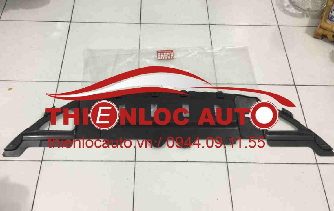 CHẮN BÙN GẦM GIỮA CHEVROLET CRUZE