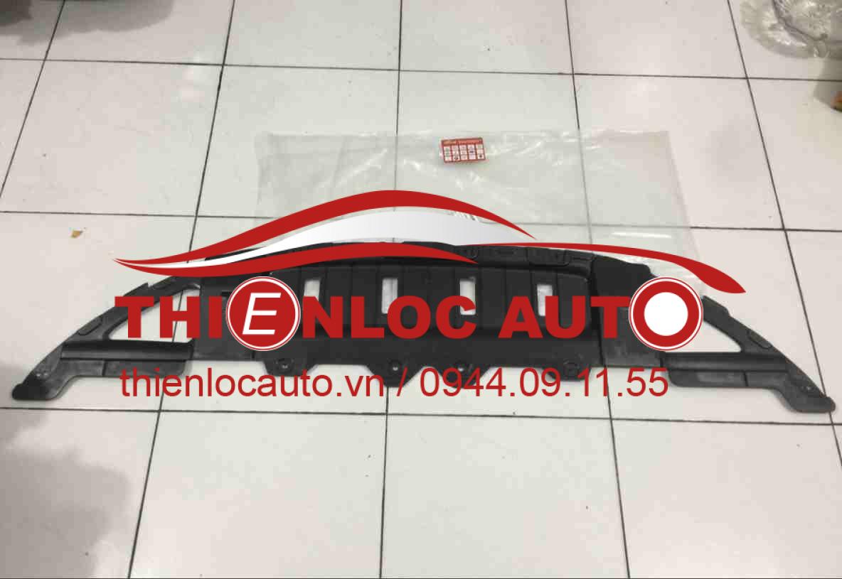 CHẮN BÙN GẦM GIỮA CHEVROLET CRUZE