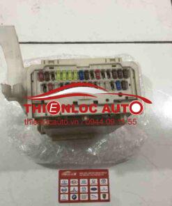 HỘP CẦU CHÌ TRONG XE TOYOTA ALTIS