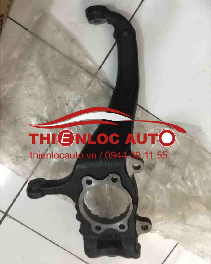 NGÕNG MOAY Ơ TRƯỚC PHẢI NISSAN NAVARA