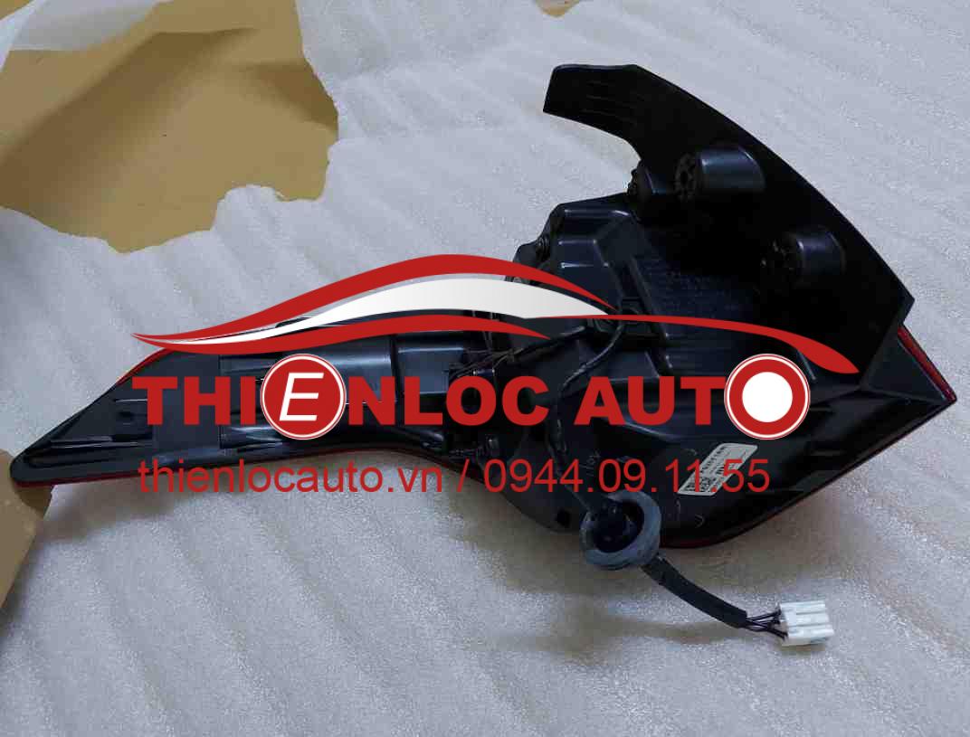 ĐÈN HẬU MẢNH NGOÀI PHẢI KIA SELTOS