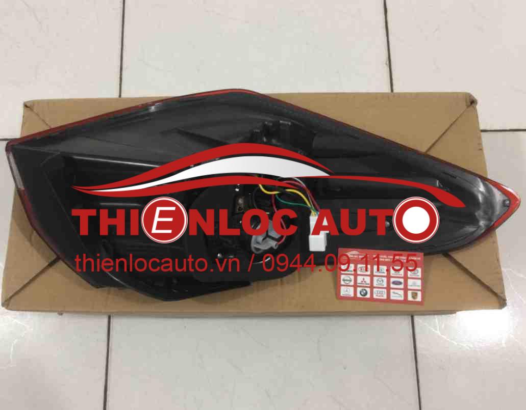 ĐÈN HẬU NGOÀI PHẢI KIA CERATO