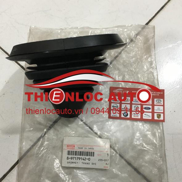 CHỤP BỤI CẦN SỐ ISUZU HILANDER