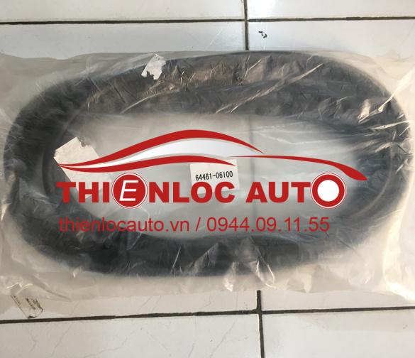 GIOĂNG CỐP HẬU TOYOTA CAMRY