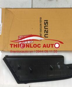 ỐP CẢN SAU ISUZU DMAX