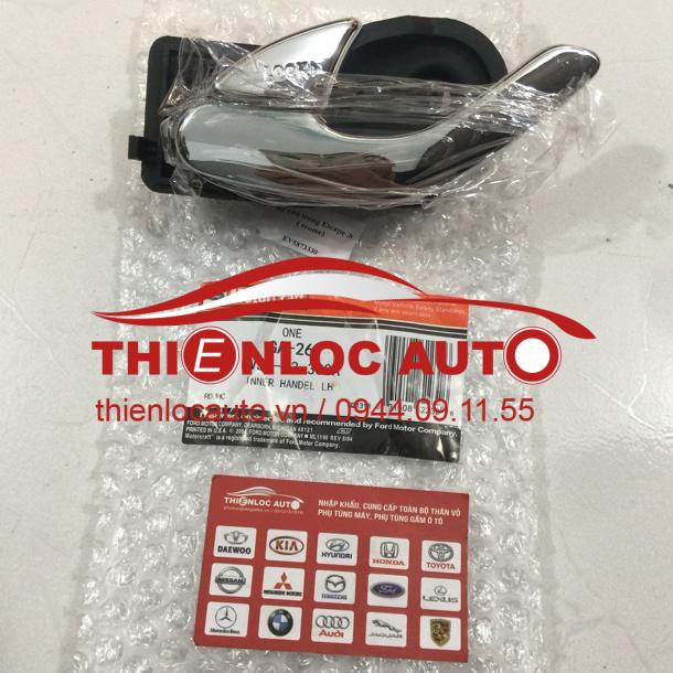 TAY MỞ TRONG FORD ESCAPE