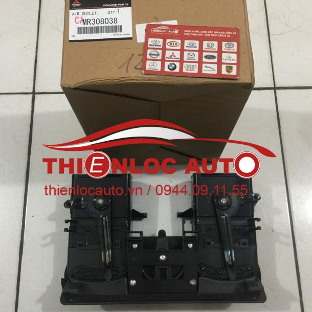 CỬA GIÓ ĐIỀU HÒA GIỮA MITSUBISHI PAJERO