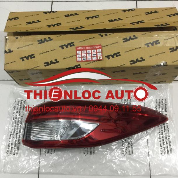 ĐÈN HẬU NGOÀI PHỤ TOYOTA VIOS