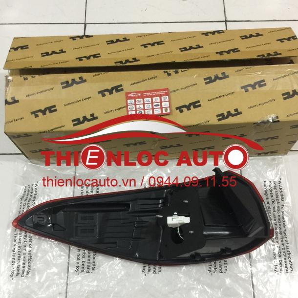 ĐÈN HẬU NGOÀI PHỤ TOYOTA VIOS