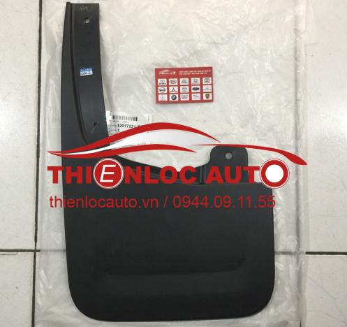 CHẮN BÙN BÁNH CHEVROLET COROLADO