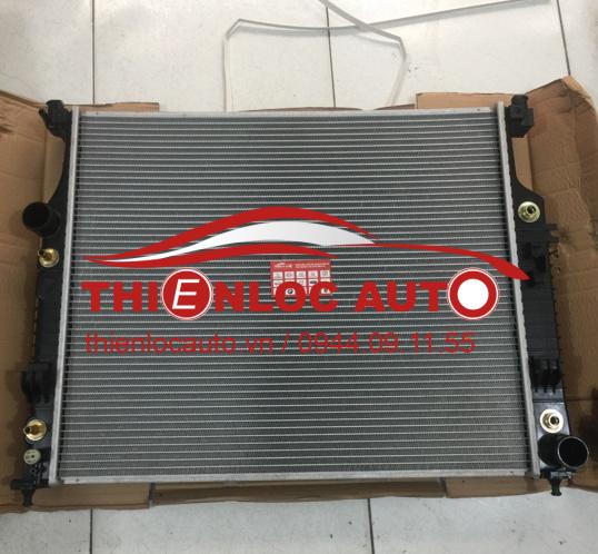 KÉT NƯỚC MERCEDESBENZ GL350