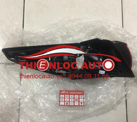 ĐÈN HẬU NGOÀI PHỤ MAZDA CX5