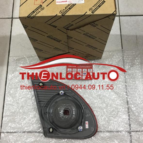 ĐÈN HẬU CỐP TOYOTA ALTIS
