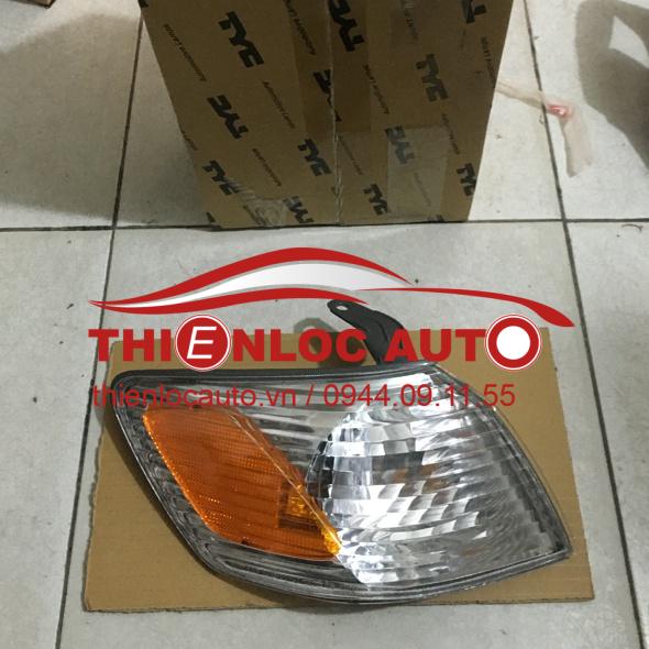 ĐÈN XI NHAN PHẢI TOYOTA CROWN