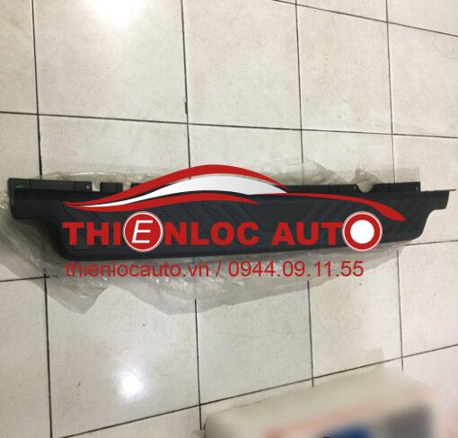 CẢN SAU FORD TRANSIT