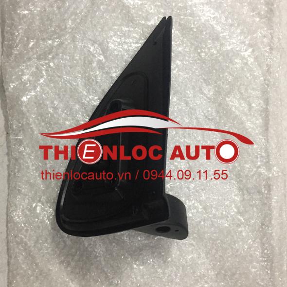 CHÂN GƯƠNG TOYOTA HILUX
