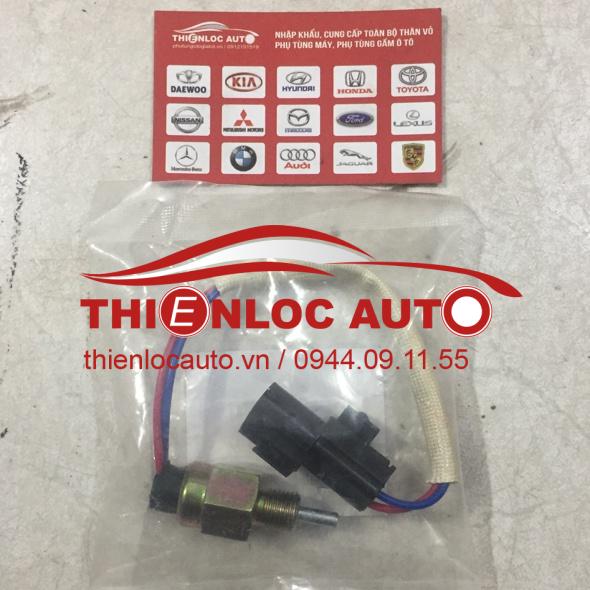 CÔNG TẮC BÁO LÙI MITSUBISHI PAJERO