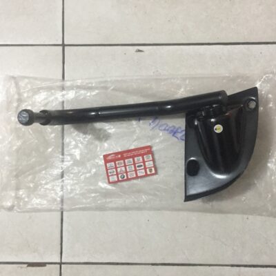 CHÂN GƯƠNG KIA K2700