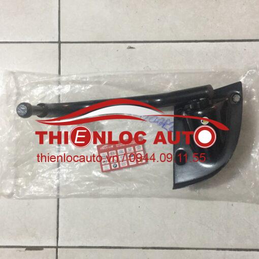 CHÂN GƯƠNG KIA K2700