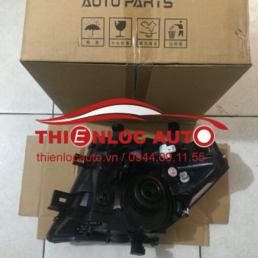 ĐÈN PHA PHẢI NISSAN NAVARA 2010