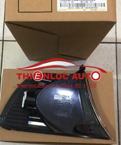 ĐÈN XI NHAN TRÁI TOYOTA ZACE