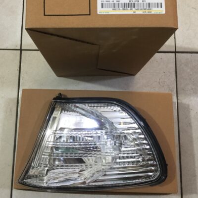 ĐÈN XI NHAN TRÁI TOYOTA ZACE