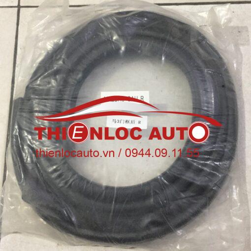 GIOĂNG THÂN XE SAU MAZDA 3