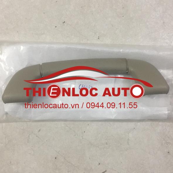 TAY NẮM TRẦN TOYOTA CAMRY