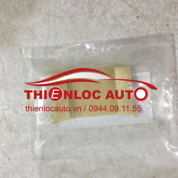 TỲ XÍCH CAM TRONG NISSAN NAVARA