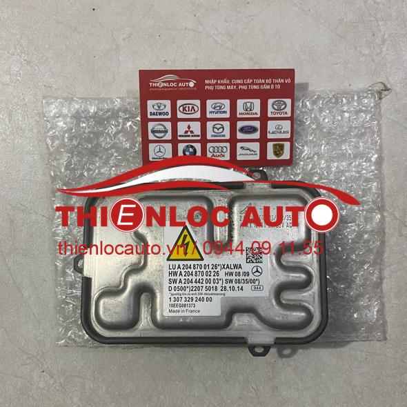 BA LÁT ĐÈN PHA MERCEDES C300
