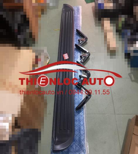 BẬC LÊN XUỐNG CHEVROLET COROLADO