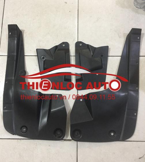 BỘ CHẮN BÙN TOYOTA FORTUNER