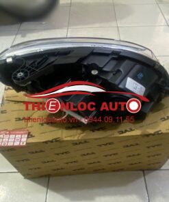 ĐÈN PHA TRÁI MERCEDES W204