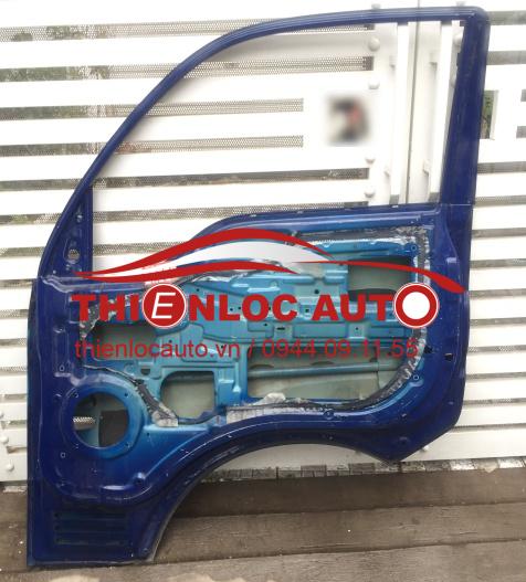 CÁNH CỬA PHẢI KIA BONGO