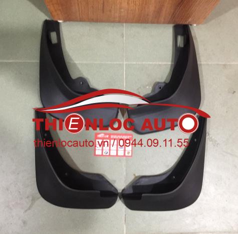 CHẮN BÙN BÁNH FORD ECOSPORT