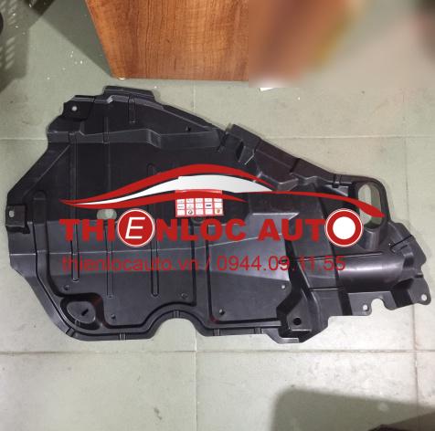 CHẮN BÙN GẦM MÁY PHẢI TOYOTA CAMRY