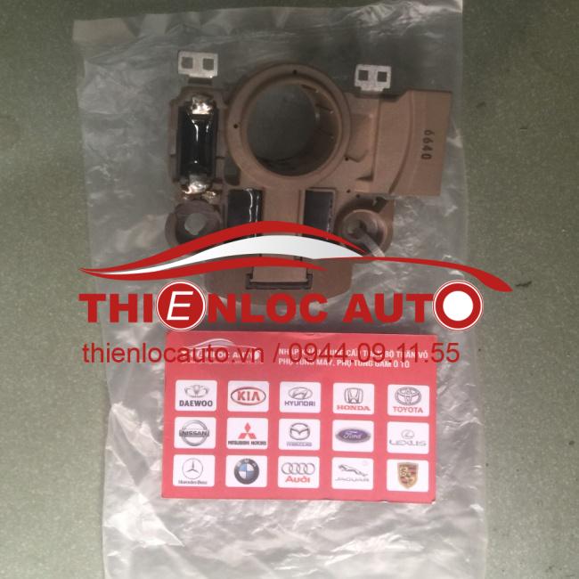 CHỔI THAN MÁY PHÁT NISSAN NAVARA