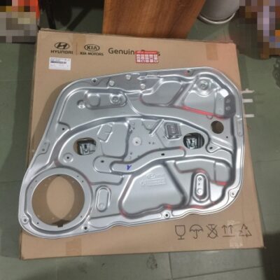 COMPA LÊN KÍNH HYUNDAI ELANTRA