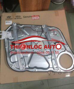COMPA LÊN KÍNH HYUNDAI ELANTRA