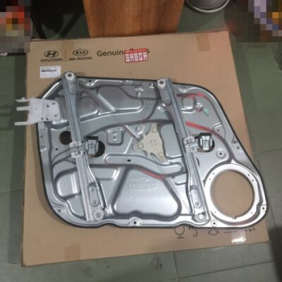 COMPA LÊN KÍNH HYUNDAI ELANTRA
