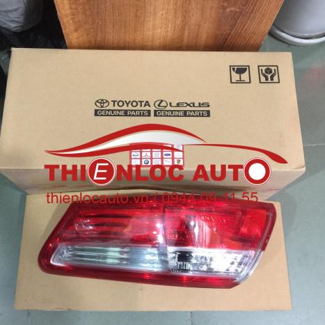 ĐÈN HẬU PHẢI TOYOTA CAMRY MỸ