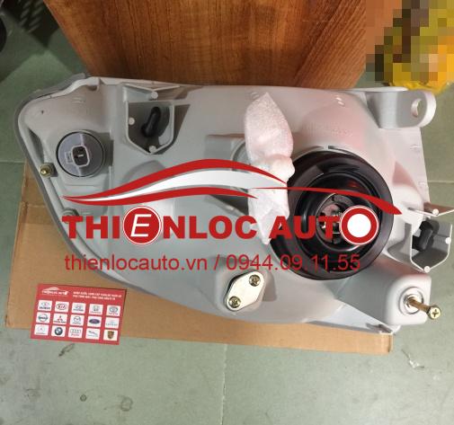 ĐÈN PHA LÁI TOYOTA HIACE