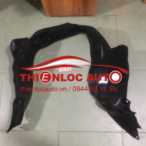 LÒNG DÈ CHẮN BÙN FORD LASER
