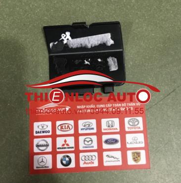 NẮP MÓC CỨU HỘ MAZDA 6