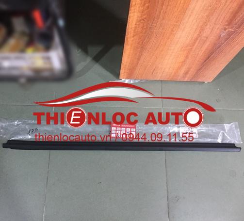 NẸP CHÂN KÍNH TOYOTA FORTUNER