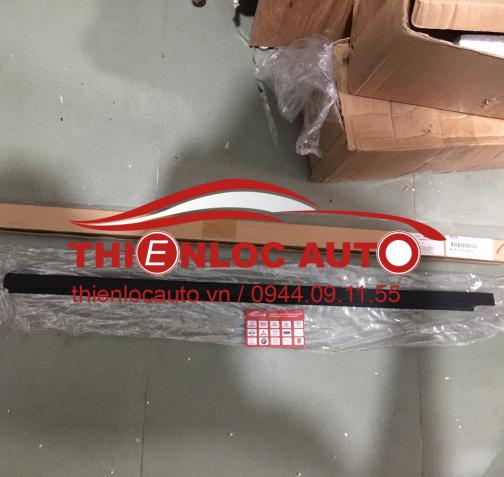 NẸP CHÂN KÍNH TRONG ISUZU HILANDER