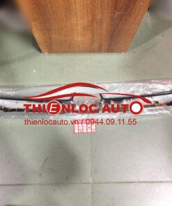 NẸP MẠ CỐP SAU TOYOTA YARIS